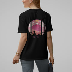 Astryx Women’s Oversized Japanese Cat T-shirt