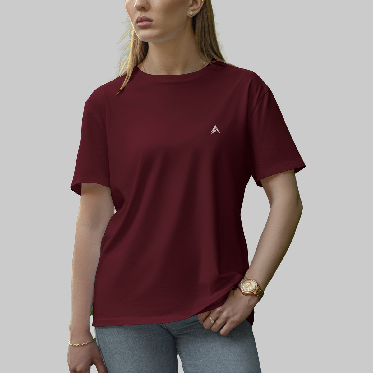 Astryx Women's Oversized T-shirt (Maroon)